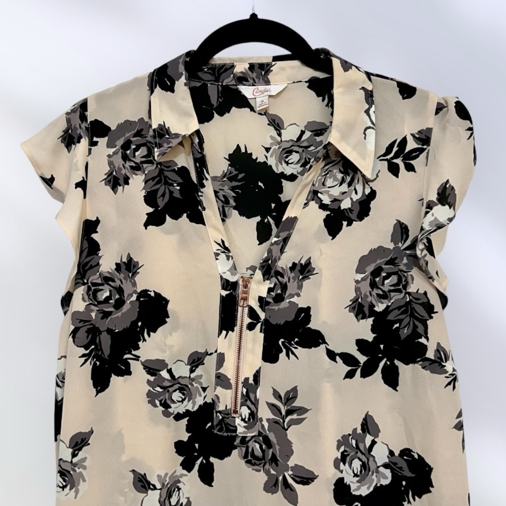 Floral Quarter Zip-Front Blouse in Muted Pink Black Gray Flowers Rose Gold Zip